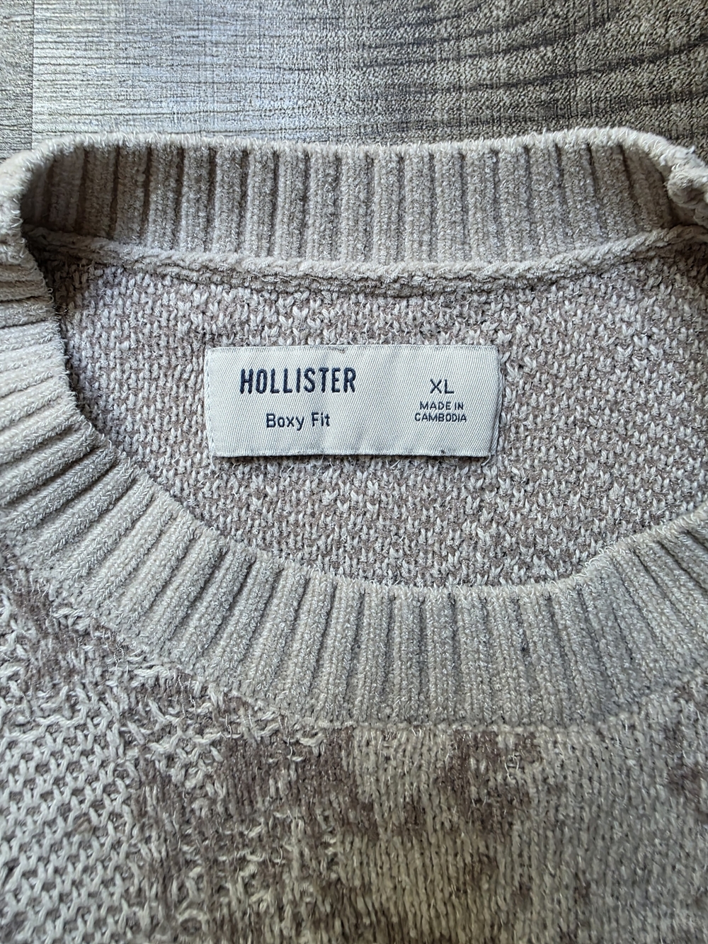 Hollister Men's Crewneck Sweater in Beige Taupe